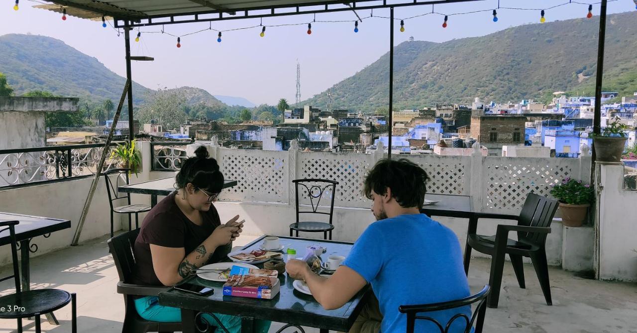 Būndi 石瓦图瑞斯特旅馆酒店 外观 照片